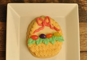 Decorated Cookie- Easter Basket